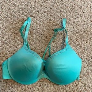 La Senza Bra with Rhinestones 36C Turquoise
